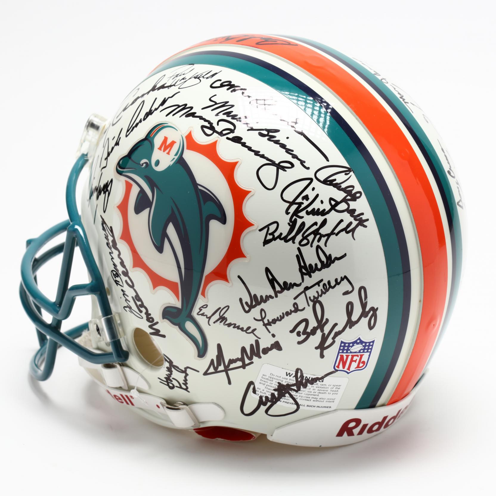 1972 Miami Dolphins Reunion Undefeated Season Team Signed Football With 41  Signatures (PSA/DNA) (Lot 431 - Winter Gallery AuctionJan 27, 2018, 9:00am)