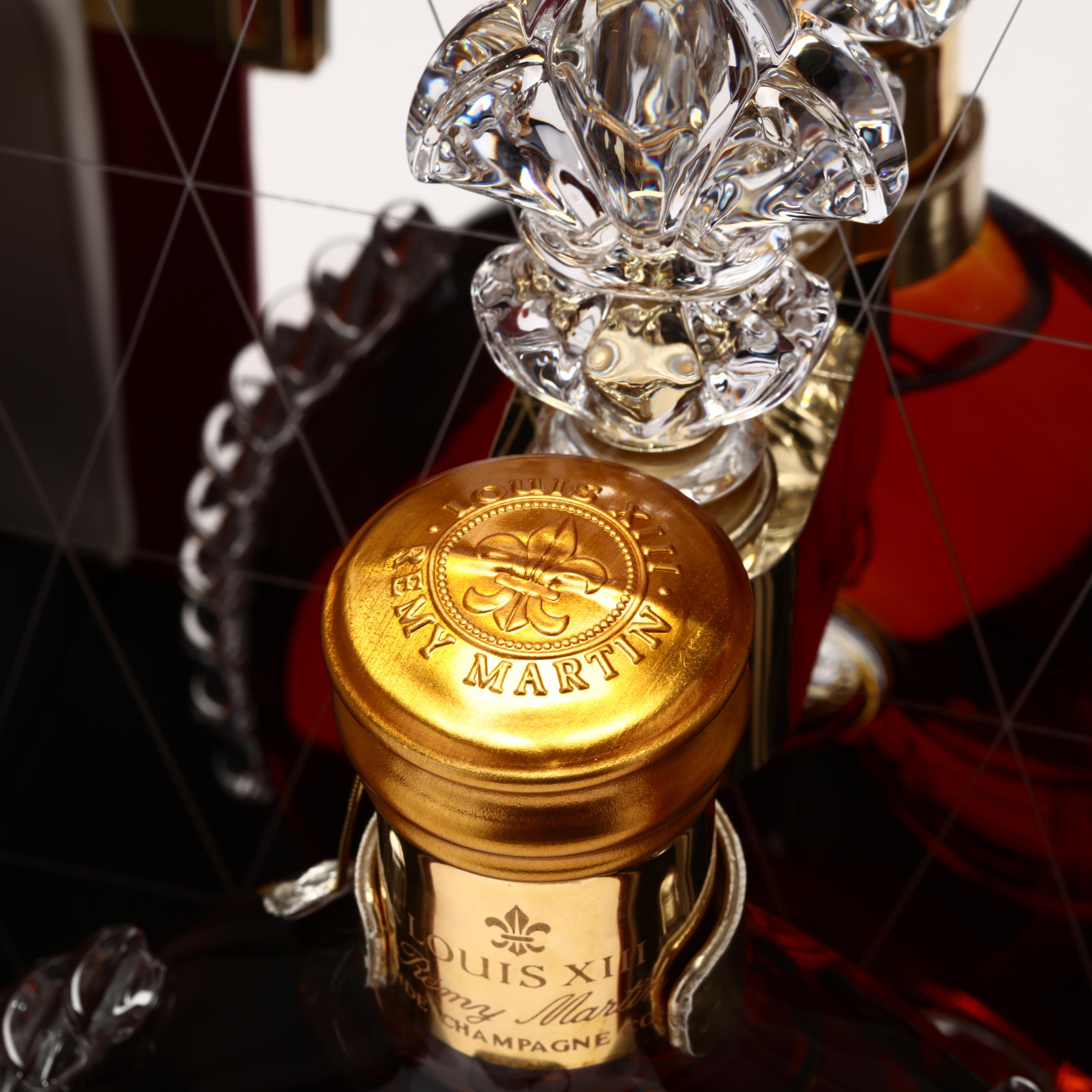 Baccarat Rémy Martin Louis XIII Cognac Decanter - Gold Drinkware