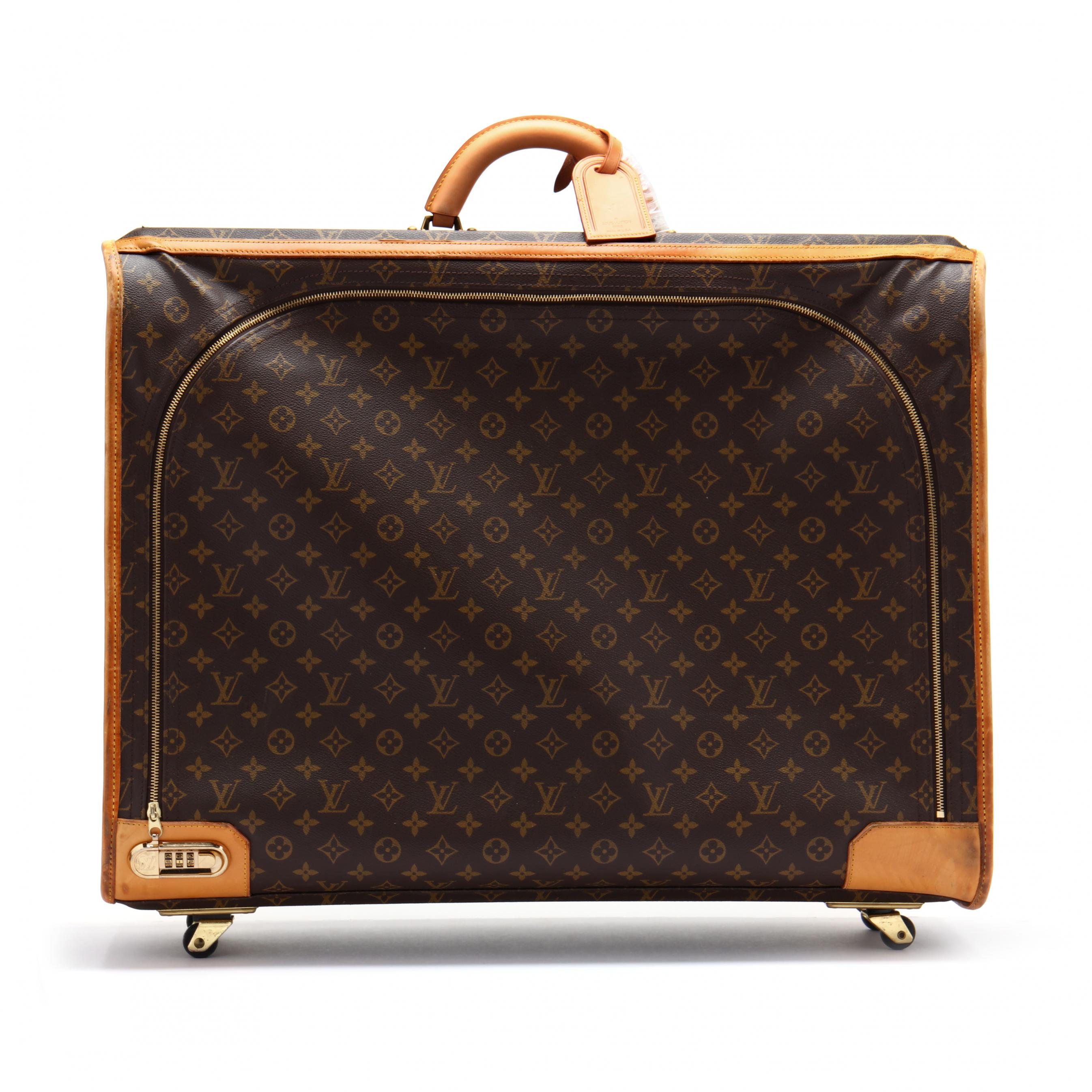 Sold at Auction: Pr. Louis Vuitton Monogram Large Vintage Suitcases