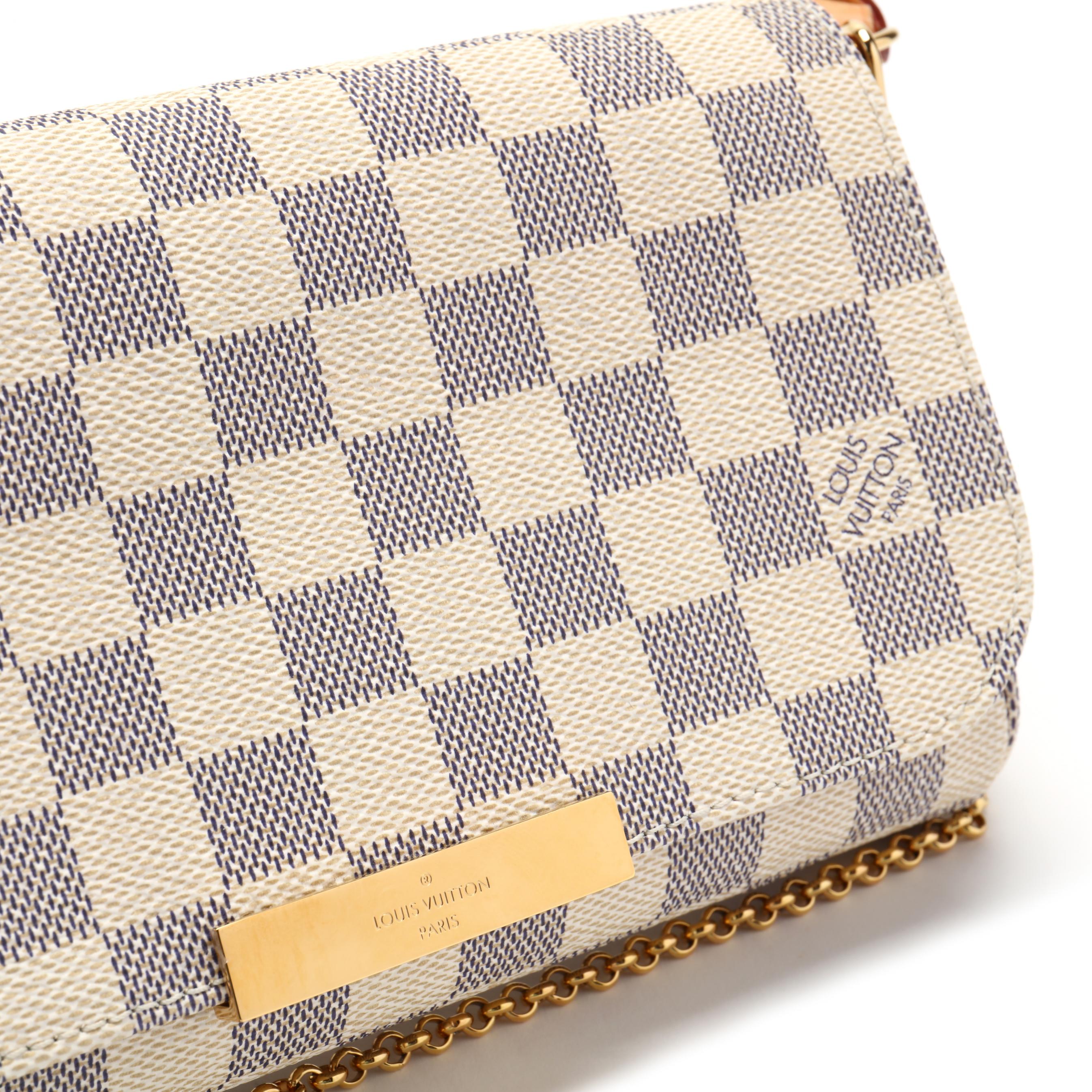 LOUIS VUITTON The Damier Azur canvas is revisited with nautical motifs in a  selection of iconic bags, creating a soft, romantic look perfect for both  the city a… en 2023