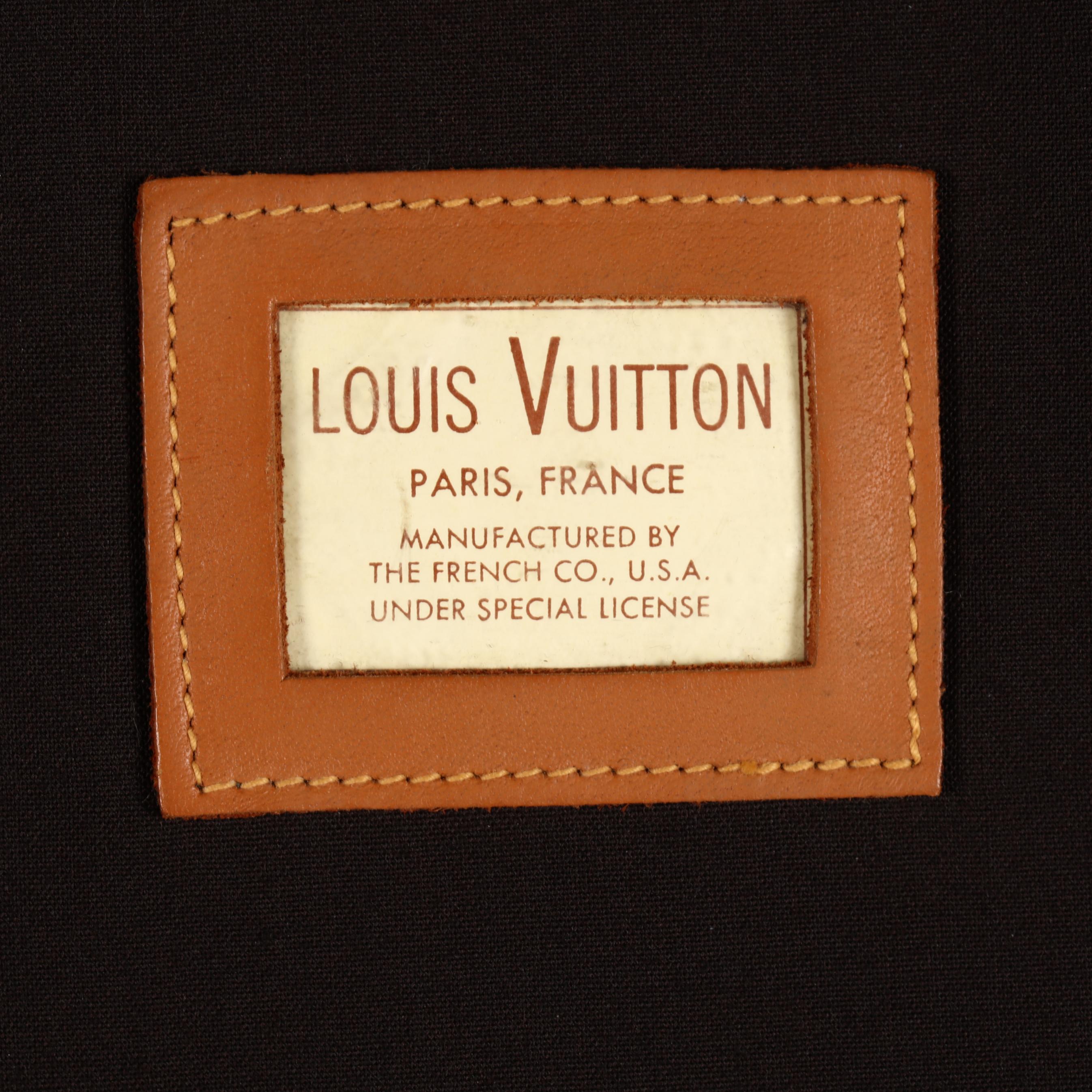 Louis Vuitton Monogram Garment Bag MFG by The French Co. U.S.A. - Louis Vuitton  Monogram Garment Bag, MFG by The French Co. U.S.A. - Rafael Osona Auctions  Nantucket, MA