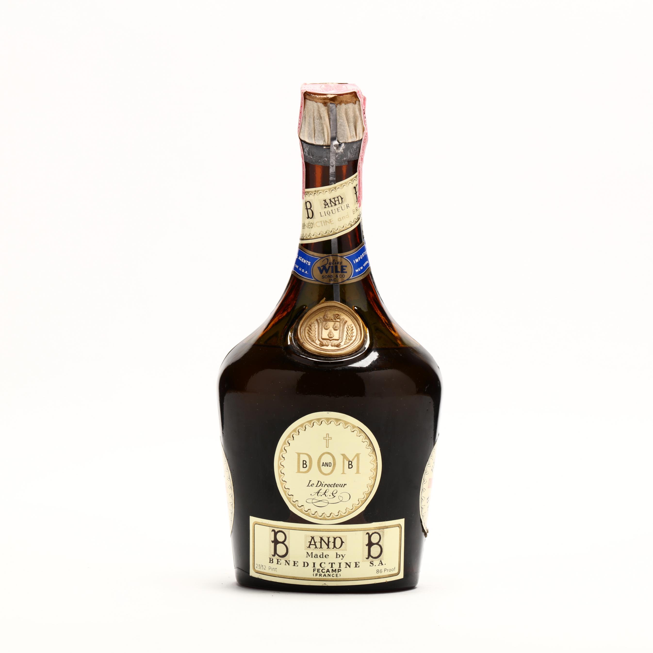 Benedictine D.O.M. Liqueur Le Directeur Two Compartment Bottle (Lot 9266 -  Rare SpiritsOct 22, 2021, 12:00pm)
