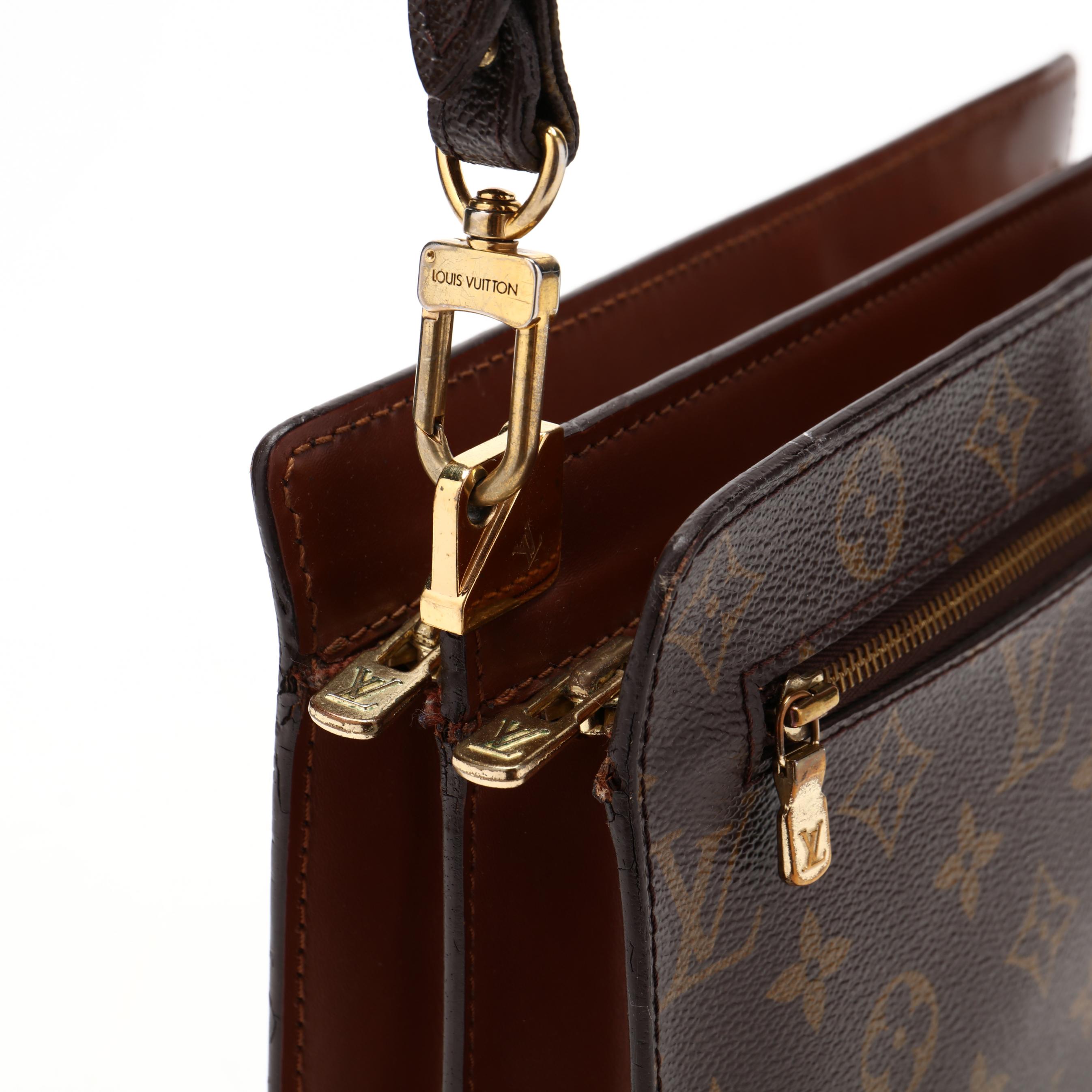 Vintage Two Way Shoulder Bag, Enghien Louis Vuitton (Lot 2017 - Luxury  Accessories, Estate Jewelry, Sterling Silver, & Rare CoinsDec 9, 2021,  10:00am)