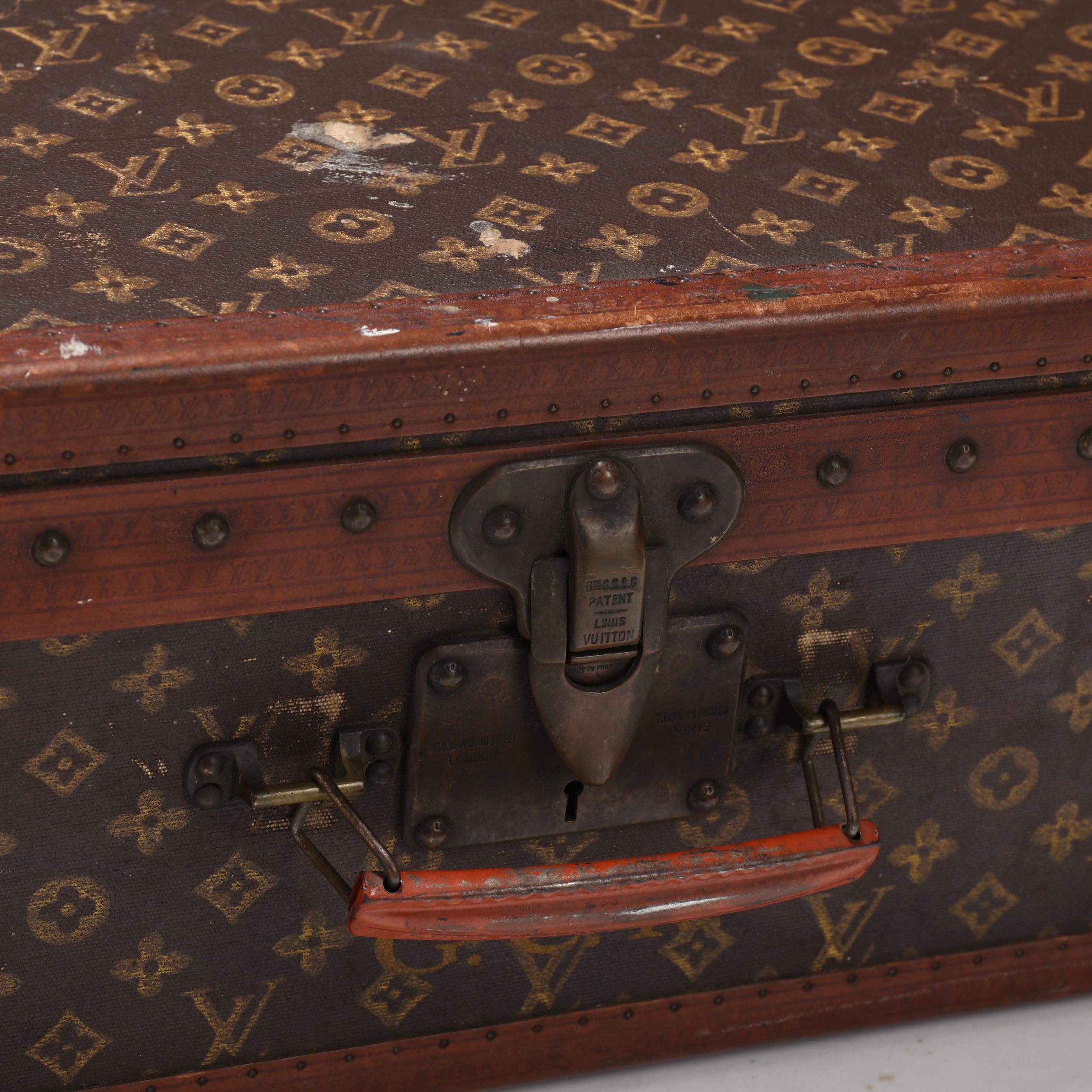 Louis Vuitton Alzer - 16 For Sale on 1stDibs
