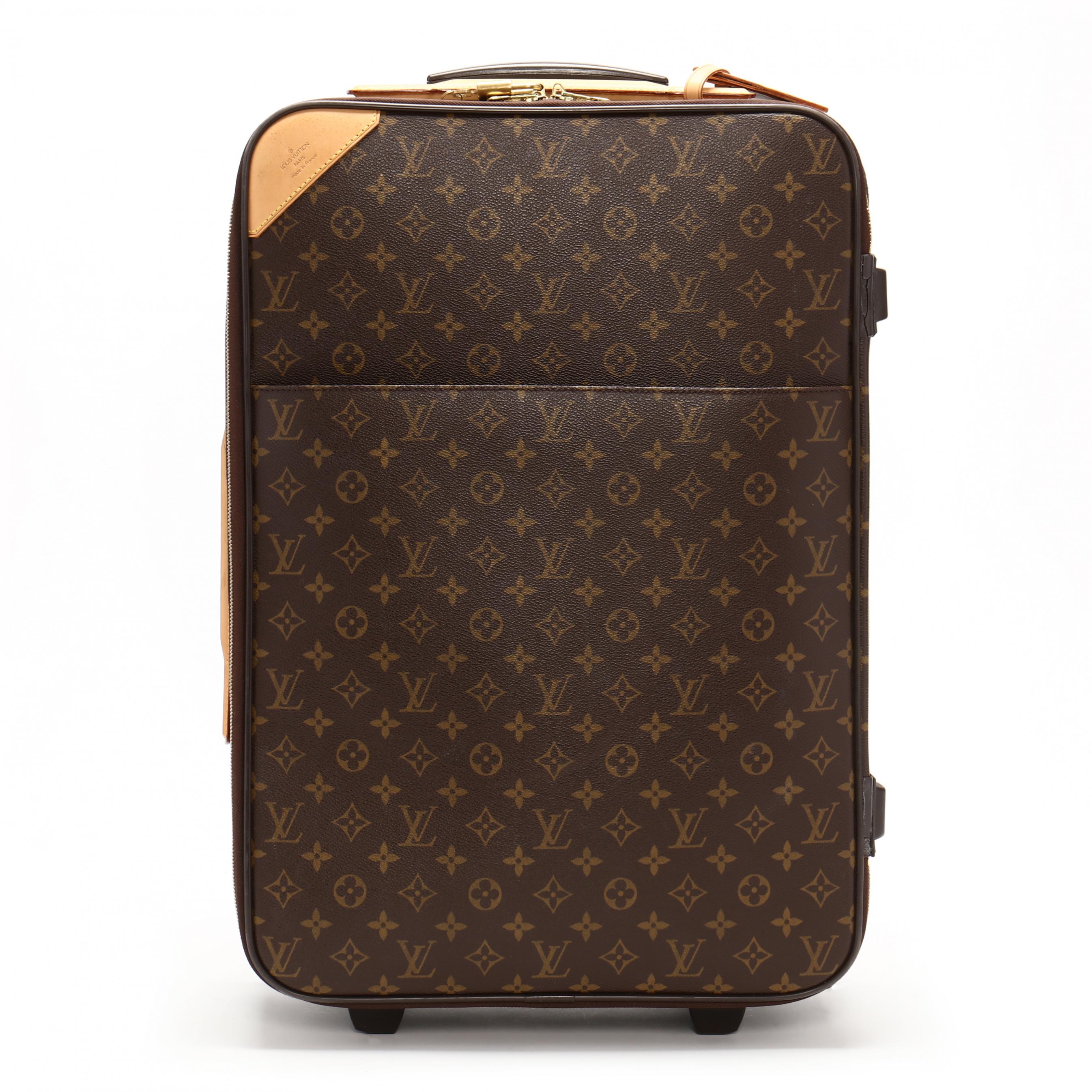 Louis Vuitton Pegase 55 Rolling Suitcase (Lot 2052 - Luxury Accessories &  Jewelry AuctionSep 14, 2023, 10:00am)