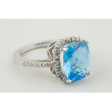 14kt-white-gold-blue-topaz-ring