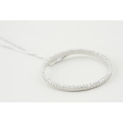 14kt-white-gold-diamond-circle-pendant