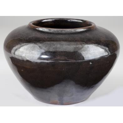 o-l-bachelder-low-vase-nc-pottery