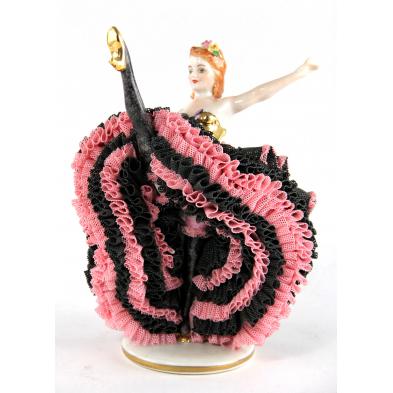 irish-dresden-lace-figurine