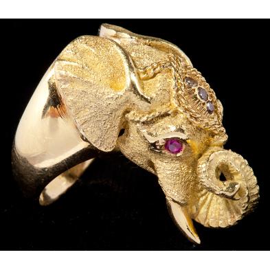 gold-diamond-and-ruby-ganesha-ring