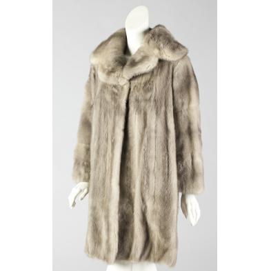 a-fine-silver-mink-coat-elsa-schiaparelli