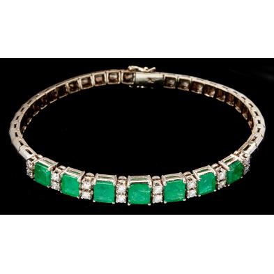 gold-emerald-and-diamond-bracelet