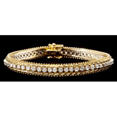 14kt-diamond-bracelet