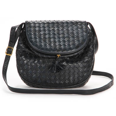 navy-intrecciato-shoulder-bag-bottega-veneta