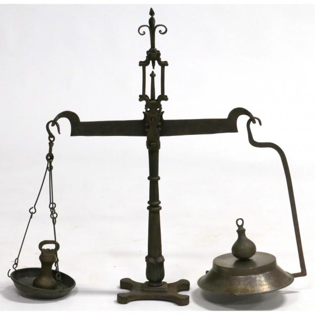 antique-country-store-scale-w-small-weight