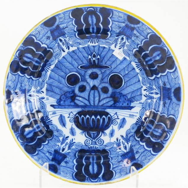 18th-century-delft-blue-and-white-charger