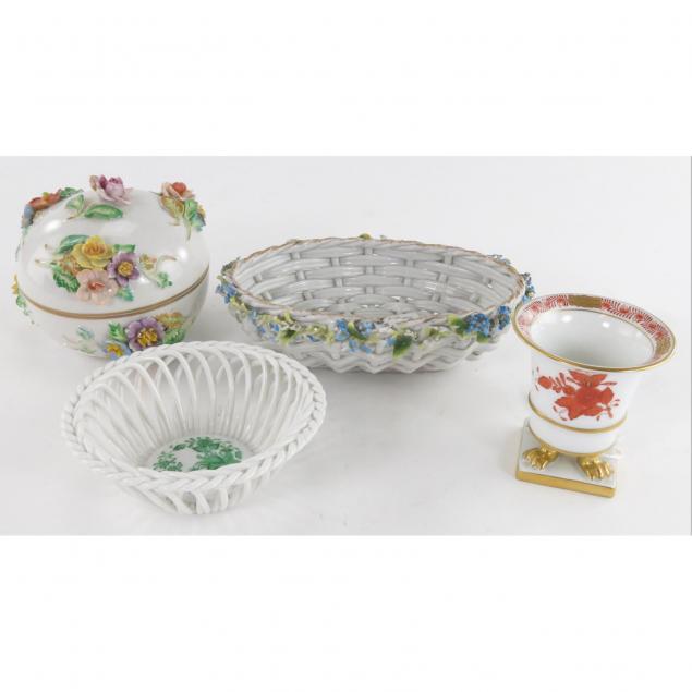 group-of-continental-porcelains