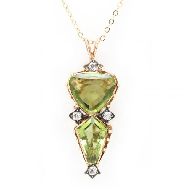 vintage-peridot-and-diamond-pendant-necklace