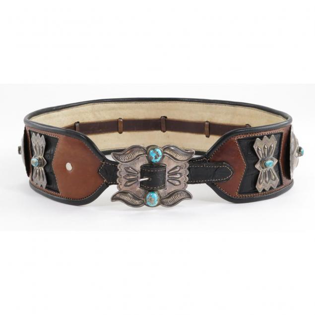 vintage-leather-belt-with-decorative-conchos