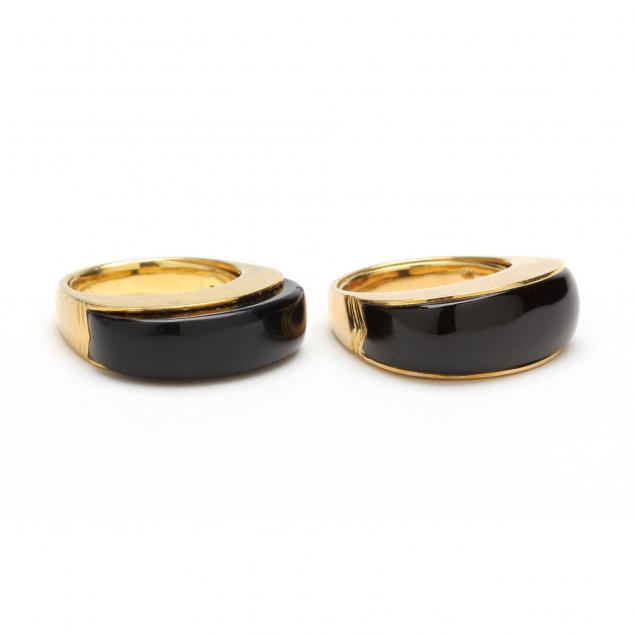 pair-of-18kt-gold-and-onyx-rings