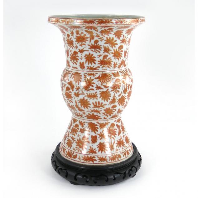 chinese-export-orange-and-white-porcelain-gu-vase