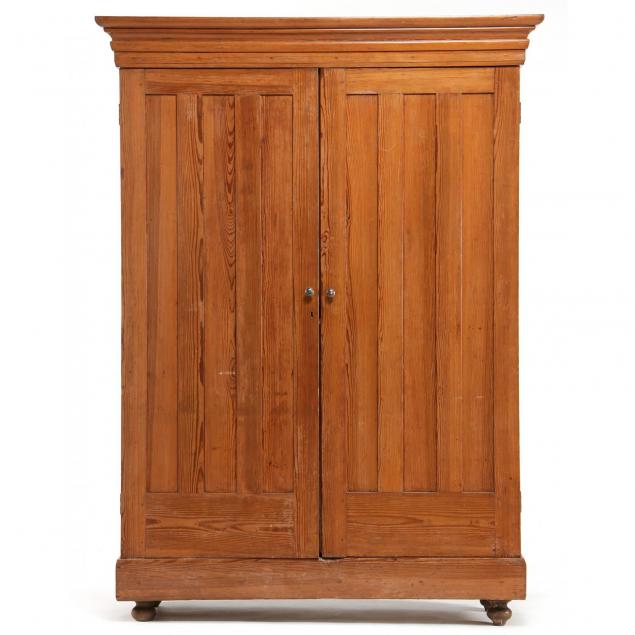 north-carolina-paneled-wardrobe