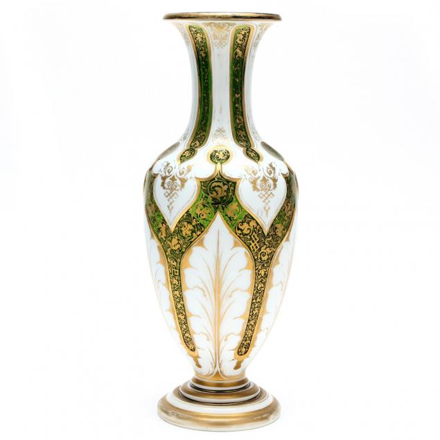 bohemian-white-cut-to-green-vase
