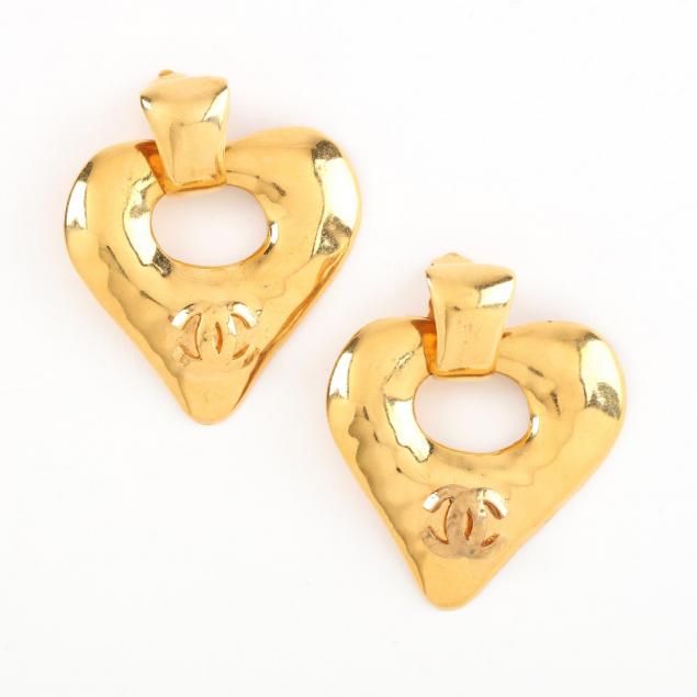 Vintage Heart Shaped Logo Earrings, Chanel (Lot 2019 - Session I ...