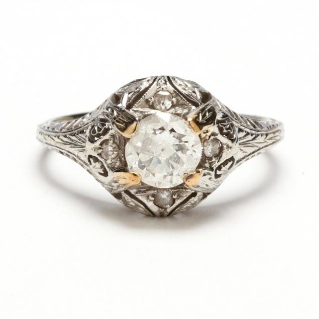 antique-18kt-diamond-ring