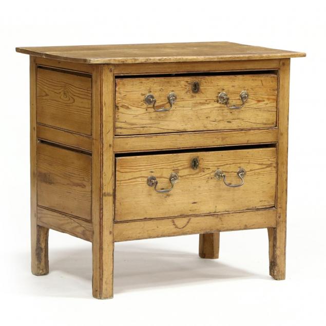 continental-diminutive-chest-of-drawers
