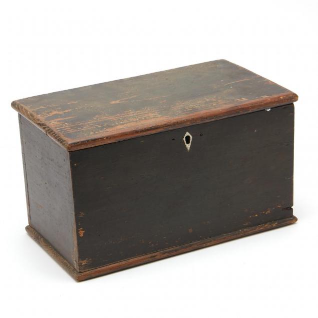 southern-painted-document-box