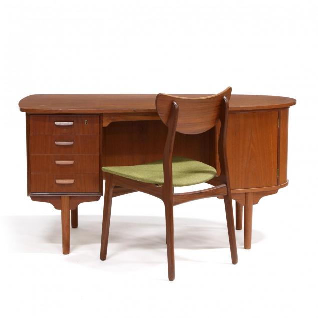 danish-modern-desk-and-chair