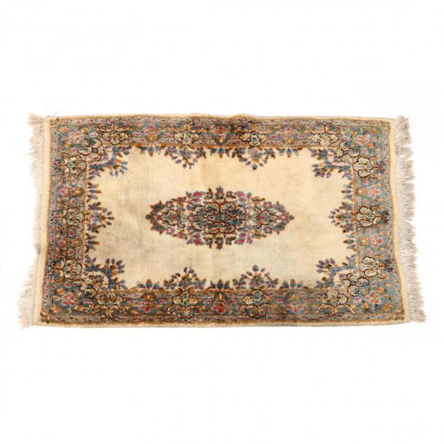 kerman-area-rug