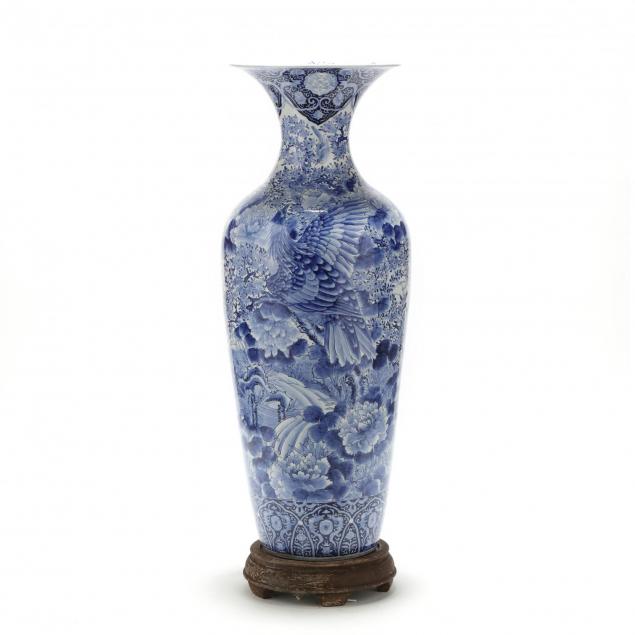 japanese-arita-blue-and-white-floor-vase