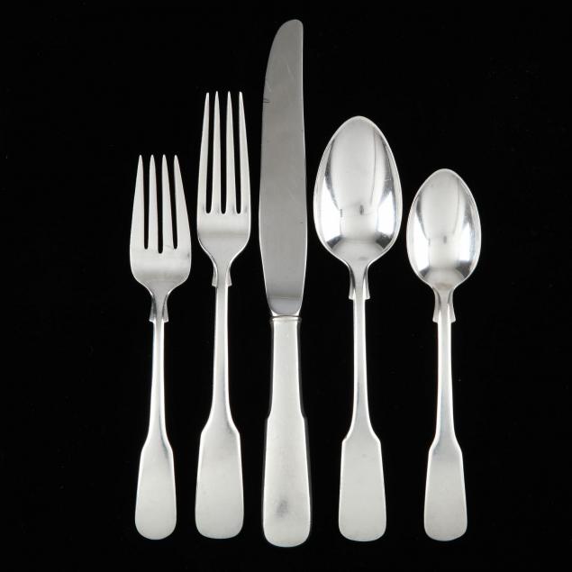 international-1810-sterling-silver-flatware-service