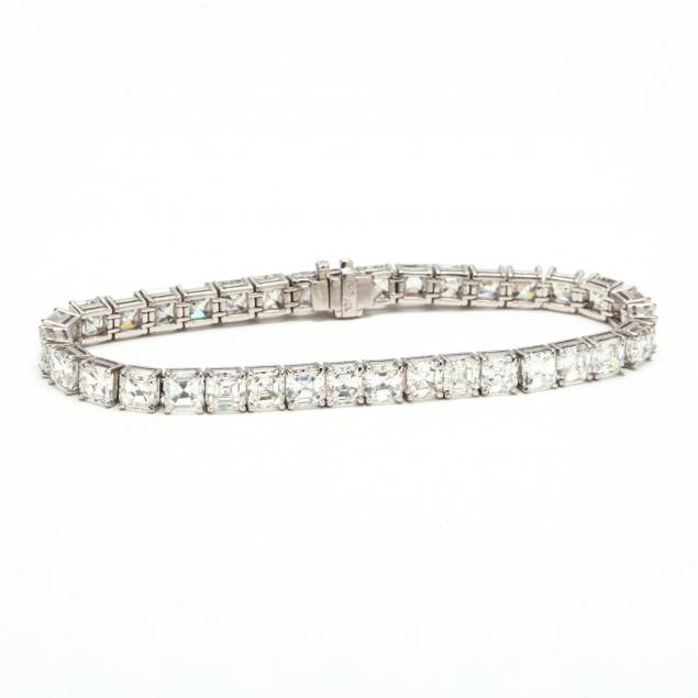 platinum-and-diamond-bracelet