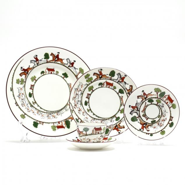 a-service-for-twelve-coalport-hunting-scene-tableware