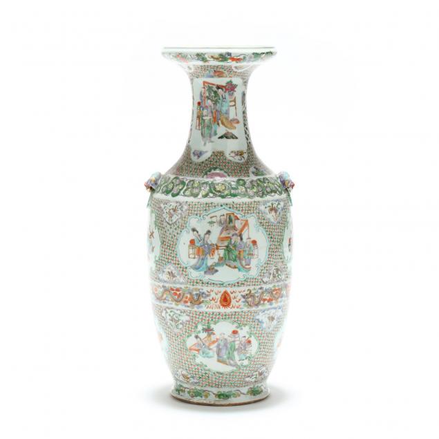 a-chinese-export-porcelain-famille-verte-vase