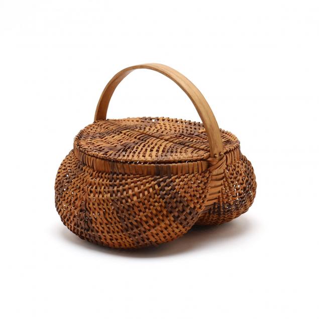 cherokee-lidded-buttocks-basket