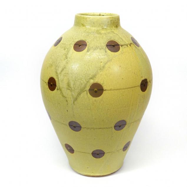 fred-johnston-guinea-hen-motif-vase