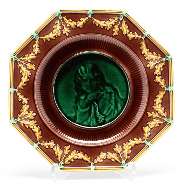 a-majolica-wedgwood-email-ombrant-plate