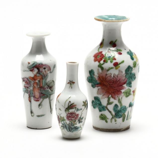 three-chinese-cabinet-vases