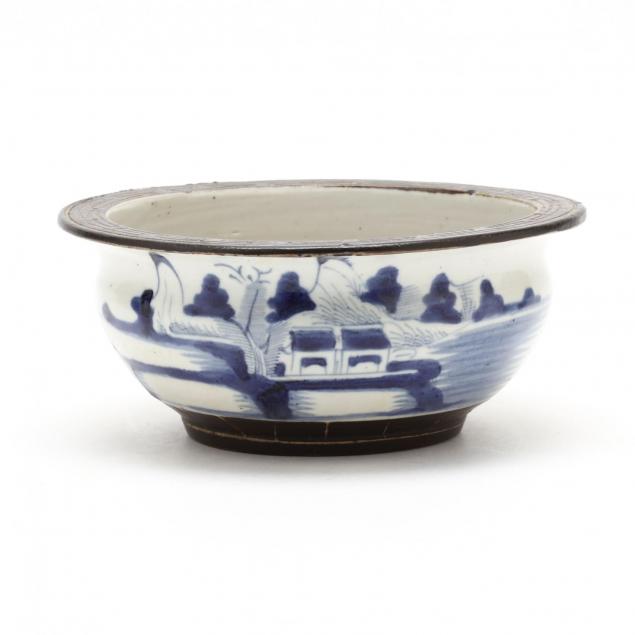 a-chinese-iron-rim-porcelain-blue-and-white-bowl
