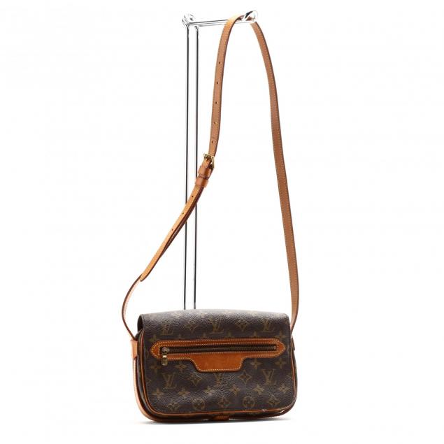 Vintage Louis Vuitton Flap Crossbody Bag (Lot 1004 - Fashion &  AccessoriesDec 13, 2017, 6:00pm)