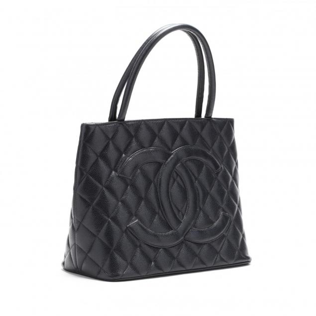 quilted-caviar-leather-logo-tote-chanel