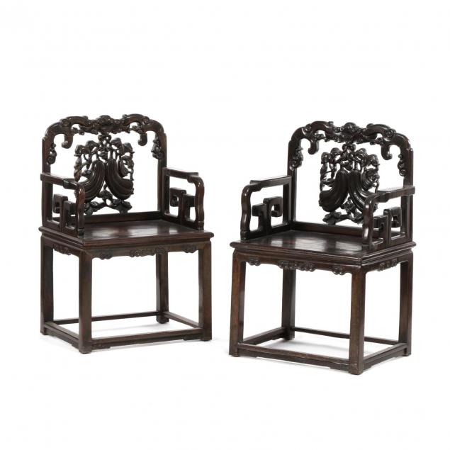 a-pair-of-chinese-carved-hardwood-antique-arm-chairs