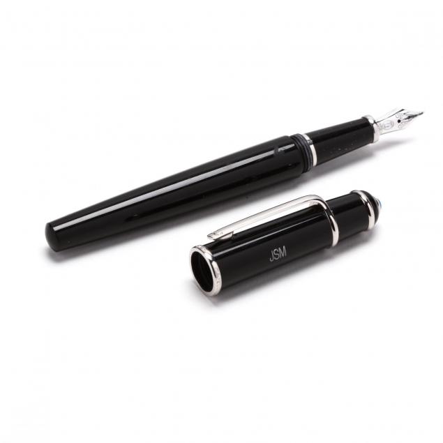 cartier-roadster-fountain-pen-with-18kt-nib