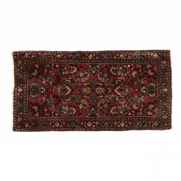 sarouk-area-rug