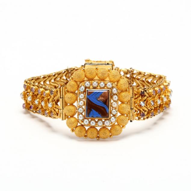 high-karat-gold-and-gem-set-bracelet