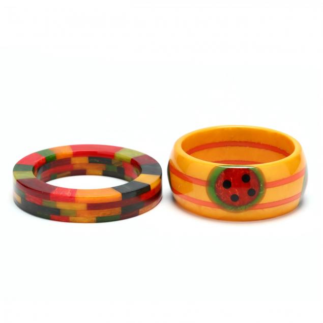 bakelite-bracelet-by-shultz-and-a-multi-color-bakelite-bracelet